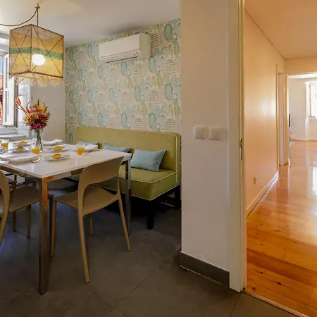 Chiado Premium Two Bedroom By Les Deux Mariettes Apartman *